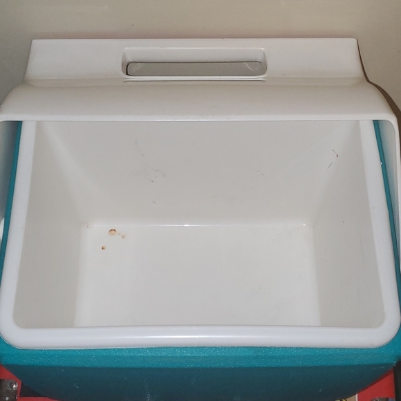 Igloo Vintage Little Playmate cooler - Picture 4 of 4